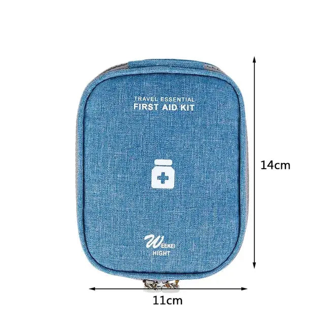 Førstehjelpsbager i ulike størrelser og farger Unike turprodukter