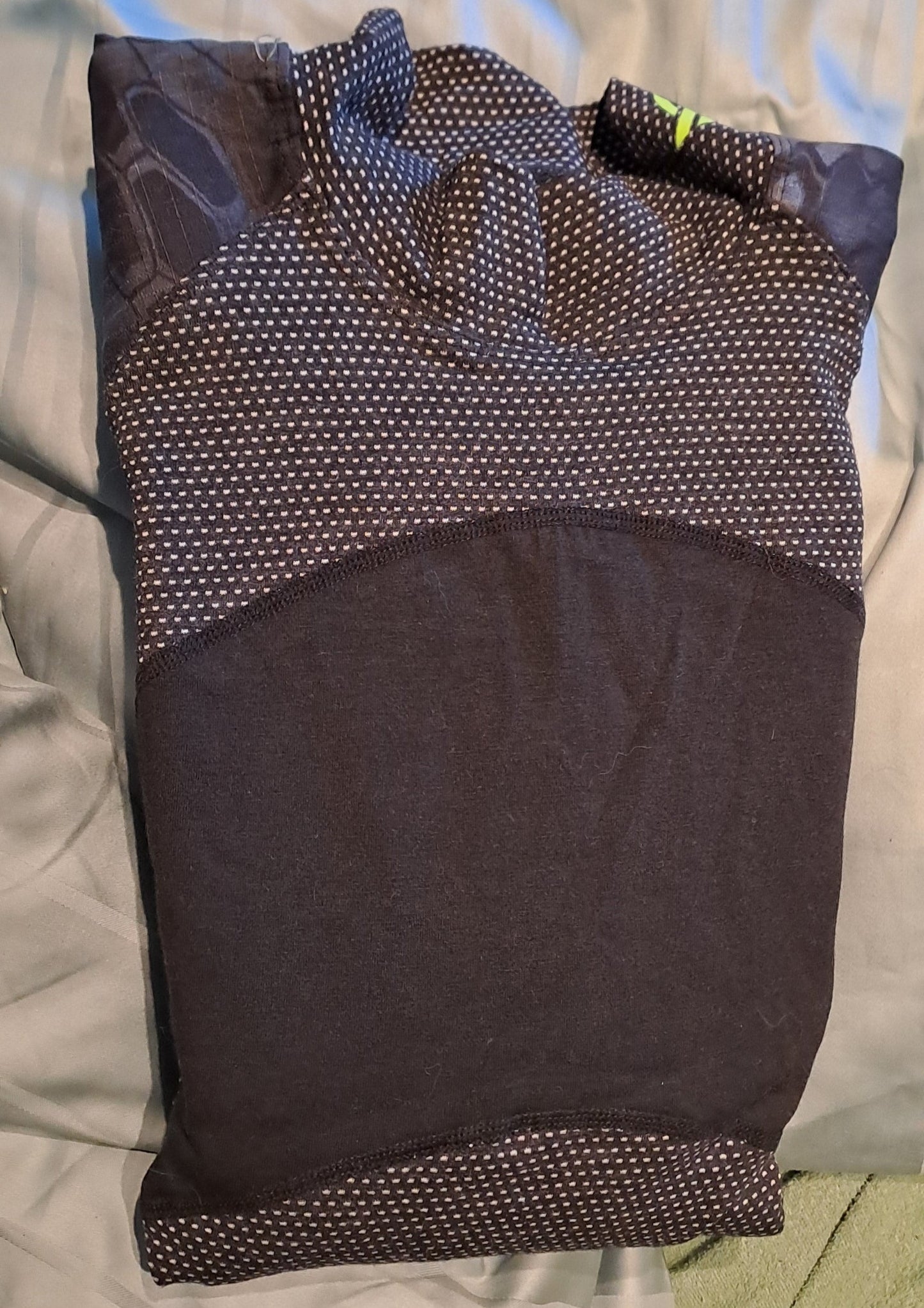 Slitesterk og komfortabel kampskjorte Unike turprodukter