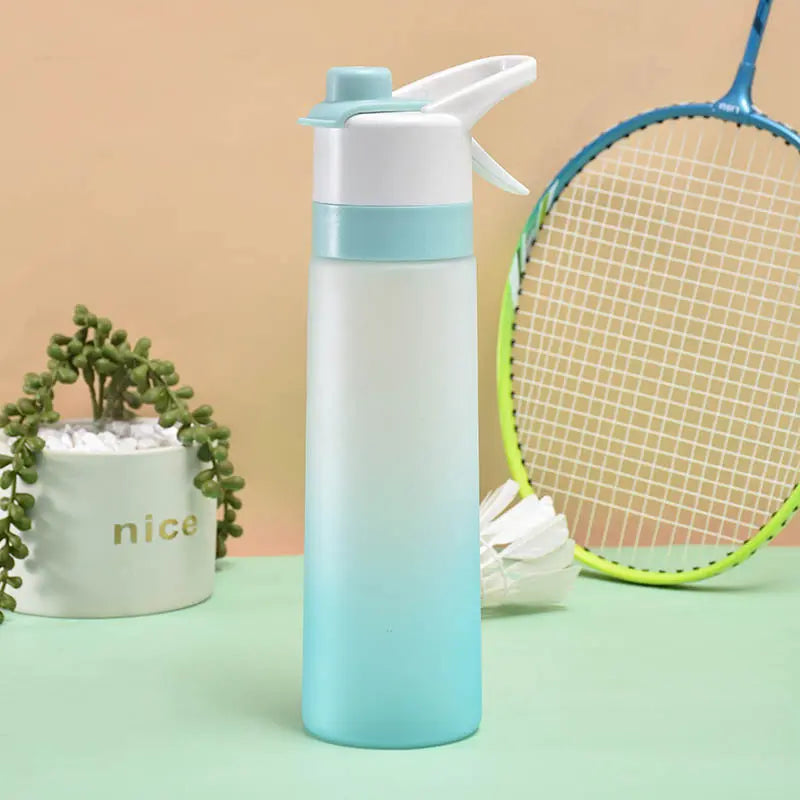 700 ml vannflaske med spray Unike turprodukter