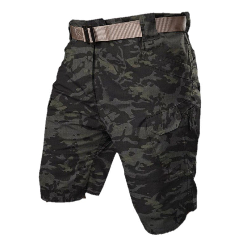 Taktisk cargoshorts i slitesterkt materiale med flere lommer, belte og god passform – ideell for friluftsliv, arbeid og hverdagsbruk.