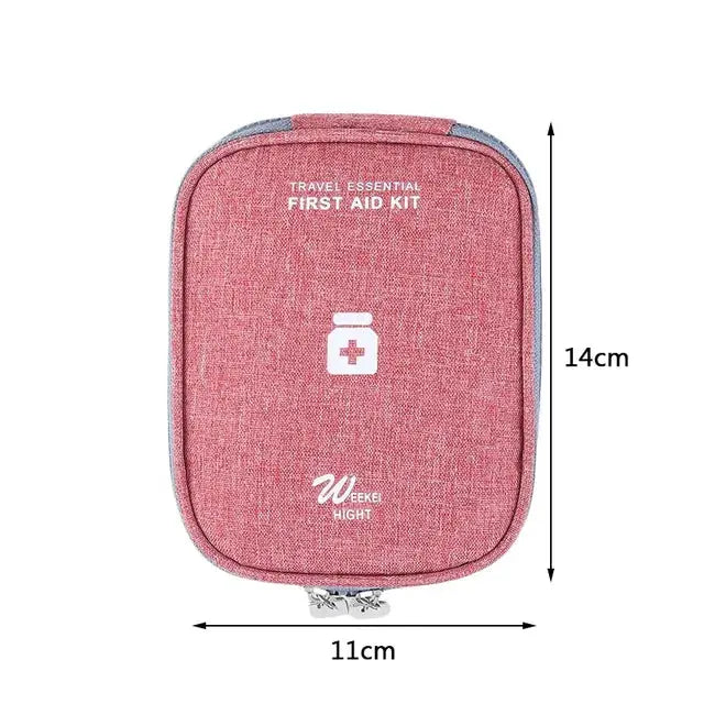 Førstehjelpsbager i ulike størrelser og farger Unike turprodukter