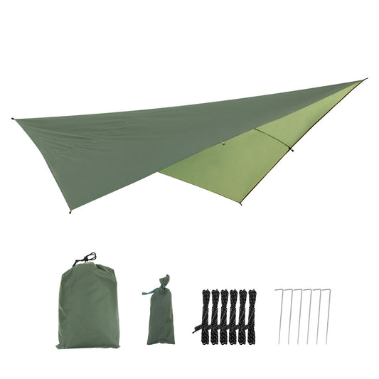 Hammock and/or rainproof roof/tarp