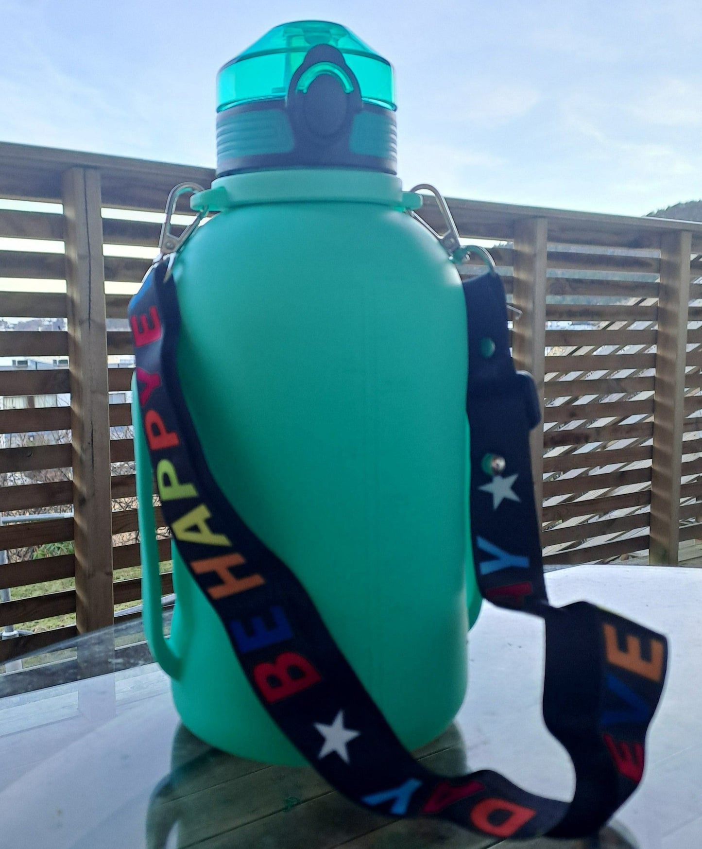 Foldable water bottle with 2 liter capacity 