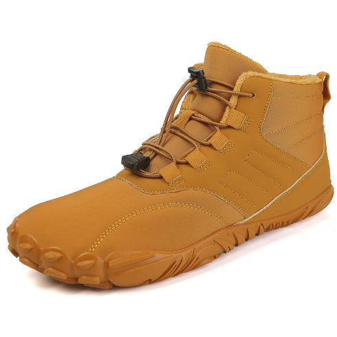 Gulbrune utendørs vintersko unisex – varme slip-on støvler med vanntett Oxford-stoff.