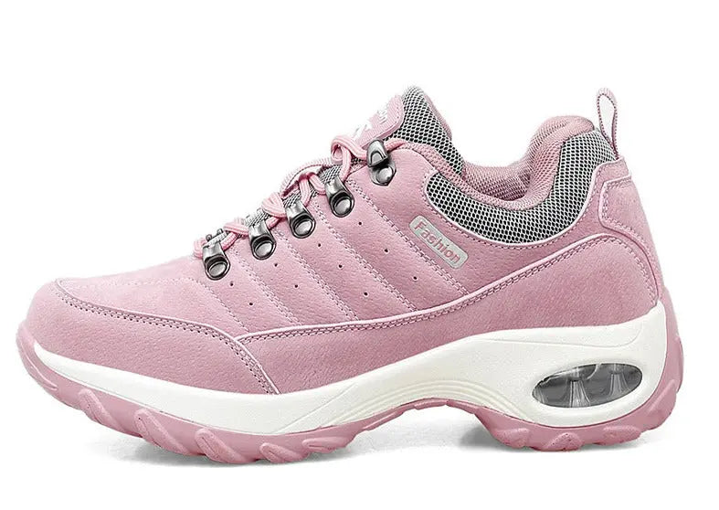 “Rosa fritidssko for damer/jenter – frisk og feminin stil.”