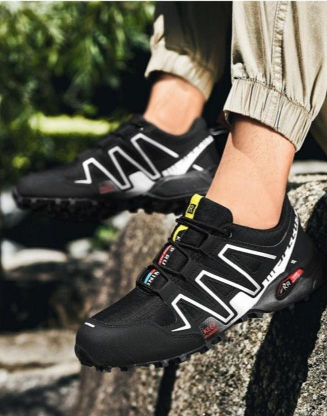 Comfortable and breathable hiking shoes