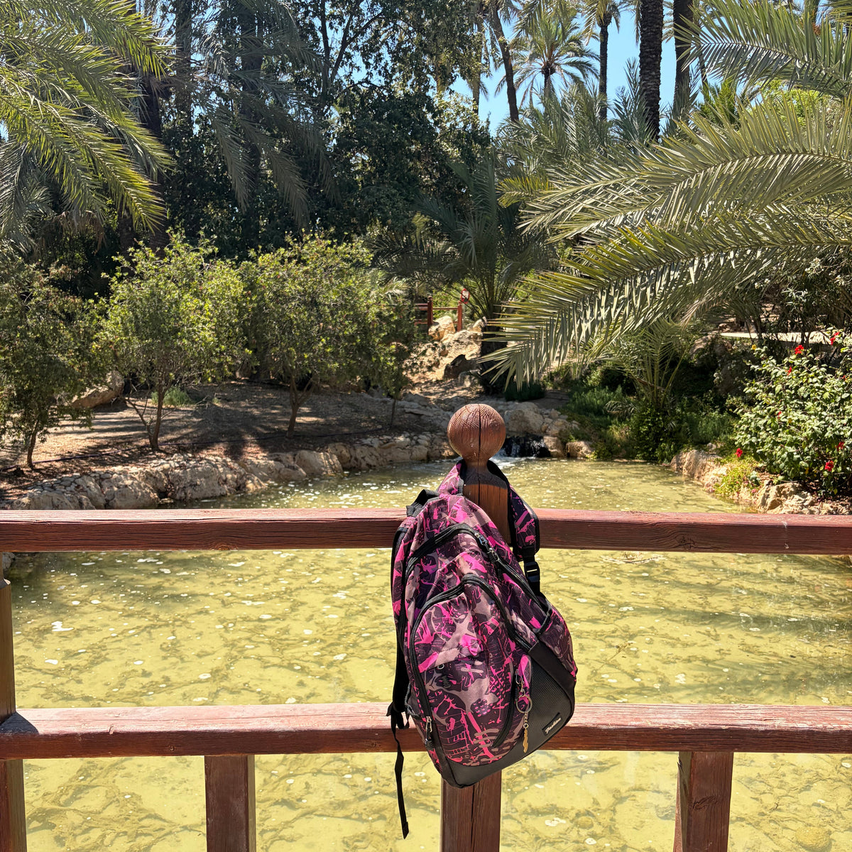 School bag, gym bag or hiking bag for both boys and girls